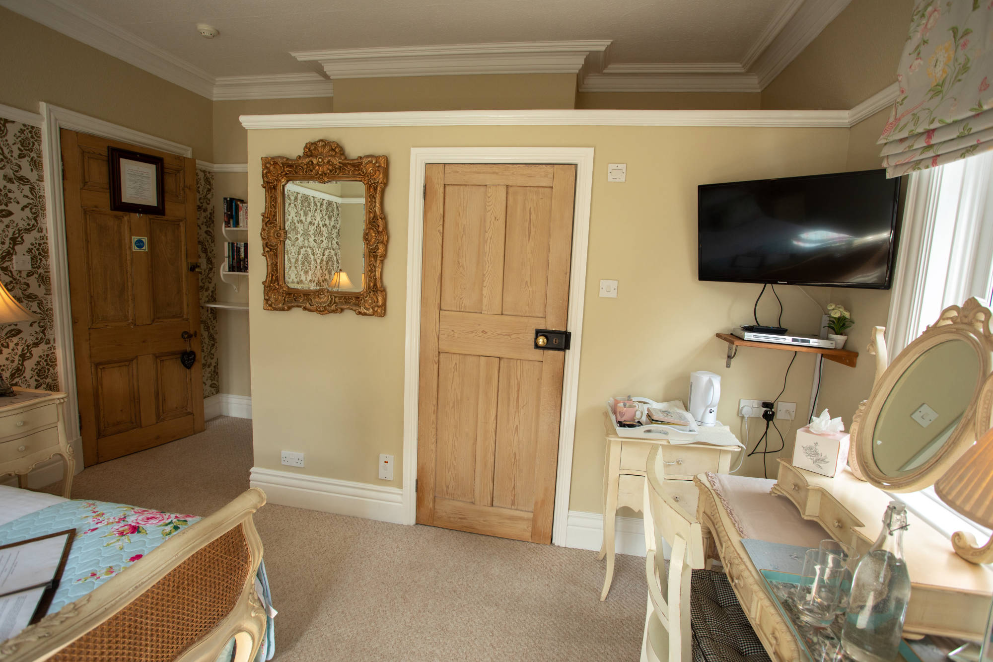 Superior King Ensuite Room in the heart of Malvern, Worcestershire